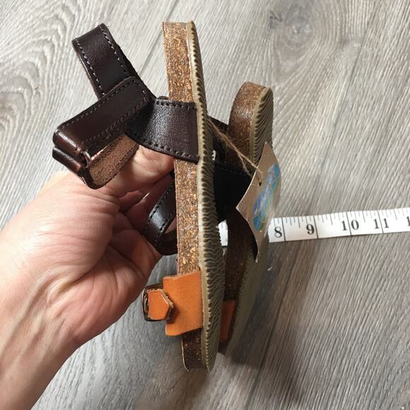 NWT Take Me Spanish Shoes Cork Footbed Girls Open Toe Flat Sandals Brown - Picture 5 of 8